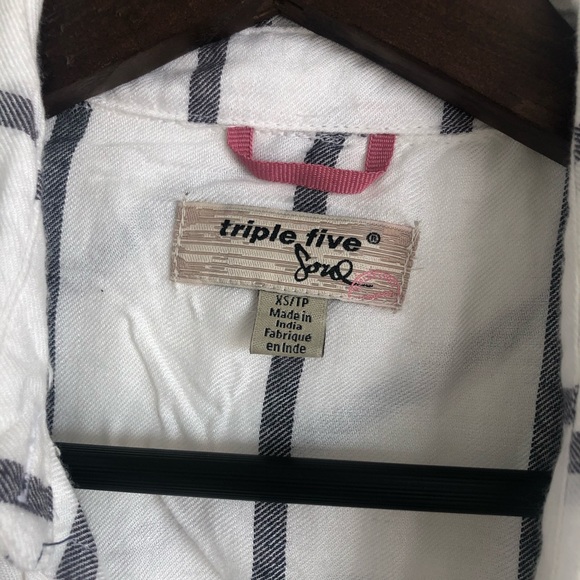 Triple five soul sleeveless button up - Picture 3 of 4